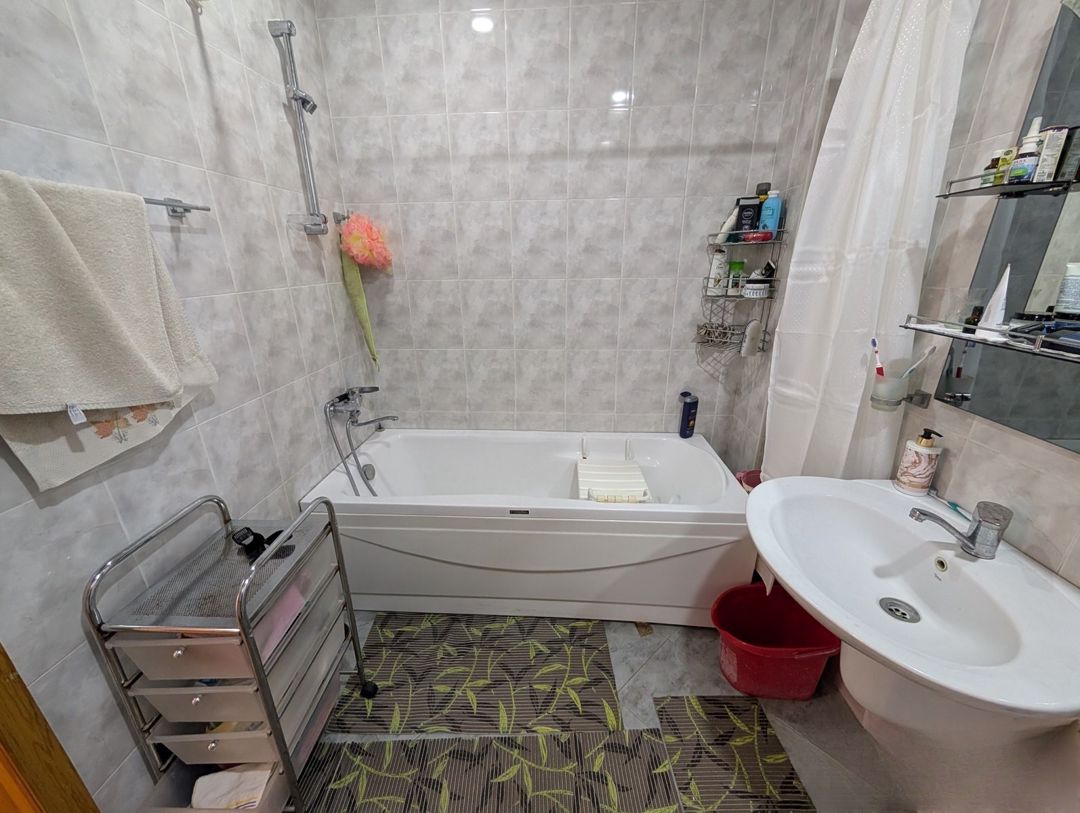Satılır 2 otaqlı yeni tikili 100 m² — Mənzil, Bakı (12)