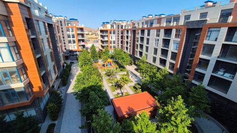 Satılır 4 otaqlı yeni tikili 224 m² — Bakı