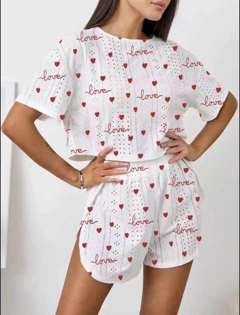 Qadınlar üçün şortlu pijama dəsti 001717, ağ/qırmızı, pambıq, ölçü One size — Bakı