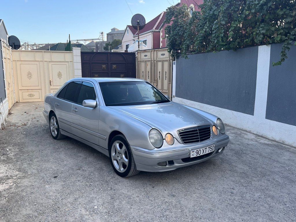 Mercedes E 240, 2.4 L, 2000 il, 450 000 km 90-XT-750 — Avtomobillər, Bakı (5)
