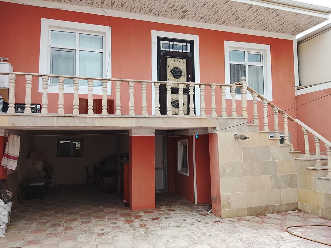 Satılır 5 otaqlı həyət evi/bağ evi 140 m² — Ev, villa, Bakı (2)