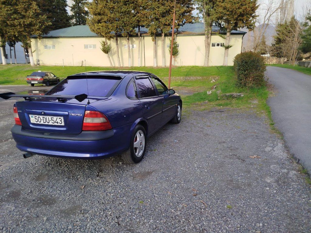Opel Vectra, 1.8 L, 1996 il, 365 000 km 50-DU-543 — Avtomobillər, Qax (2)