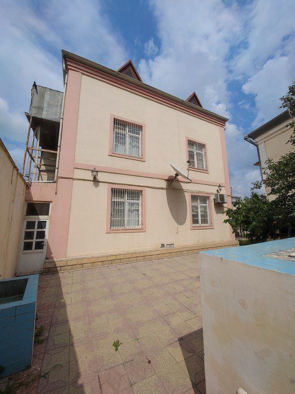 Satılır 6 otaqlı həyət evi/bağ evi 270 m² — Ev, villa, Bakı (2)