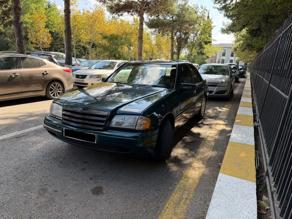 Mercedes C 180, 1.8 L, 1997 il, 384 512 km — Avtomobillər, Bakı (2)