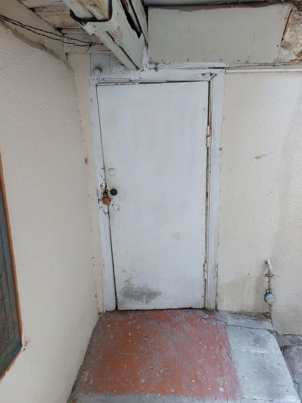 Iceri seher lev tolstoy 147 satilir 2mertebe 50kv 170azn tek — Mənzil, Bakı (9)