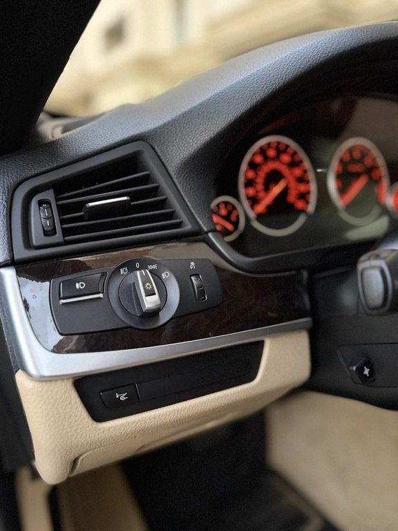 BMW 528, 2.0 L, 2013 il, 239 893 km — Avtomobillər, Bakı (7)
