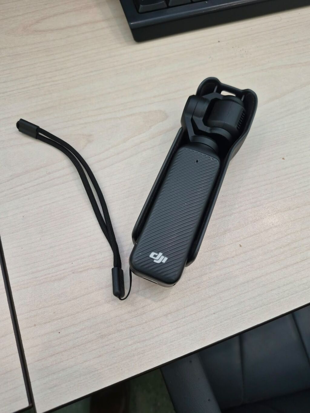 DJI Osmo Pocket 3 portativ stabilizatorlu kamera Xüsusiyyətlər: - 3 — Video kamera, Bakı (3)