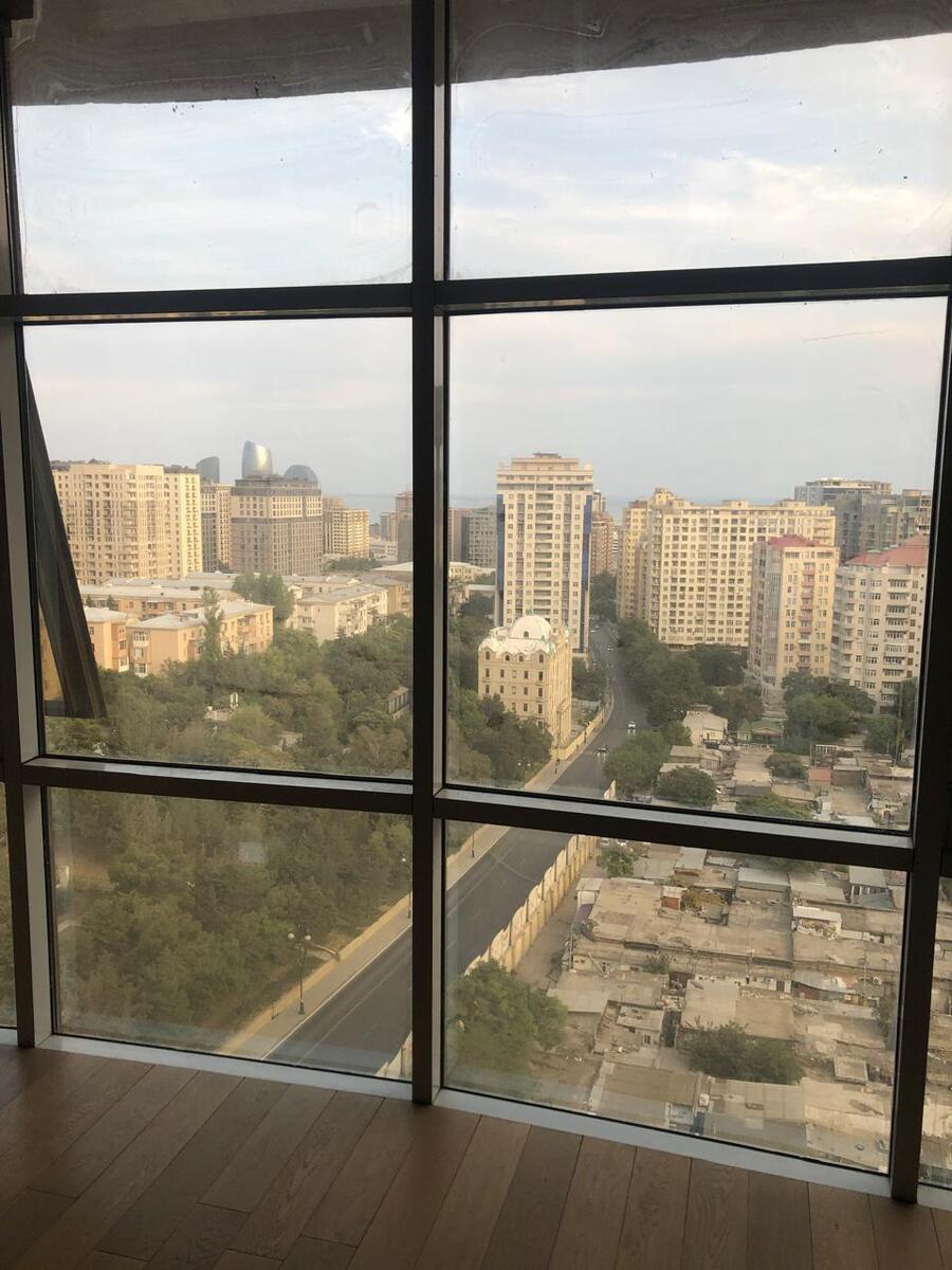 Satılır 5 otaqlı yeni tikili 250 m² — Mənzil, Bakı (8)