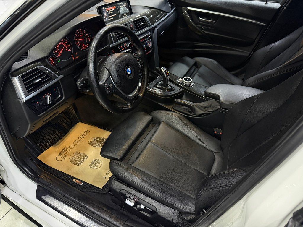 BMW 330, 2.0 L, 2016 il, 138 000 km — Avtomobillər, Gəncə (11)