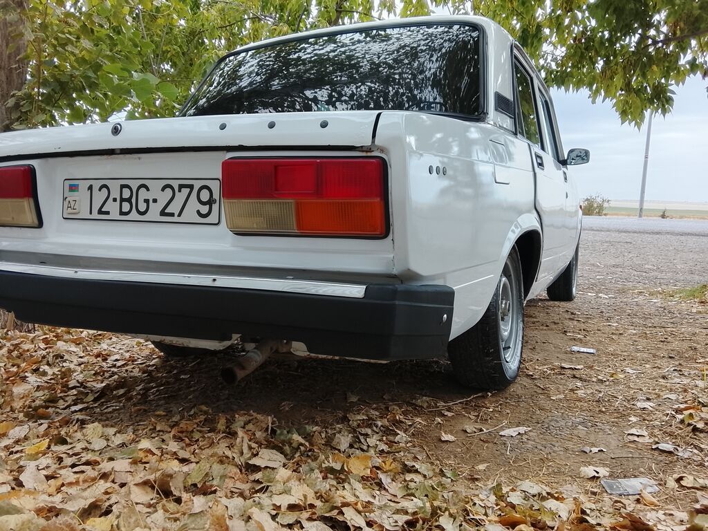VAZ (Lada) 2107: 0.7 l 1982 il 856328 km Sedan 12-BG-279 — Avtomobillər, Şirvan (4)