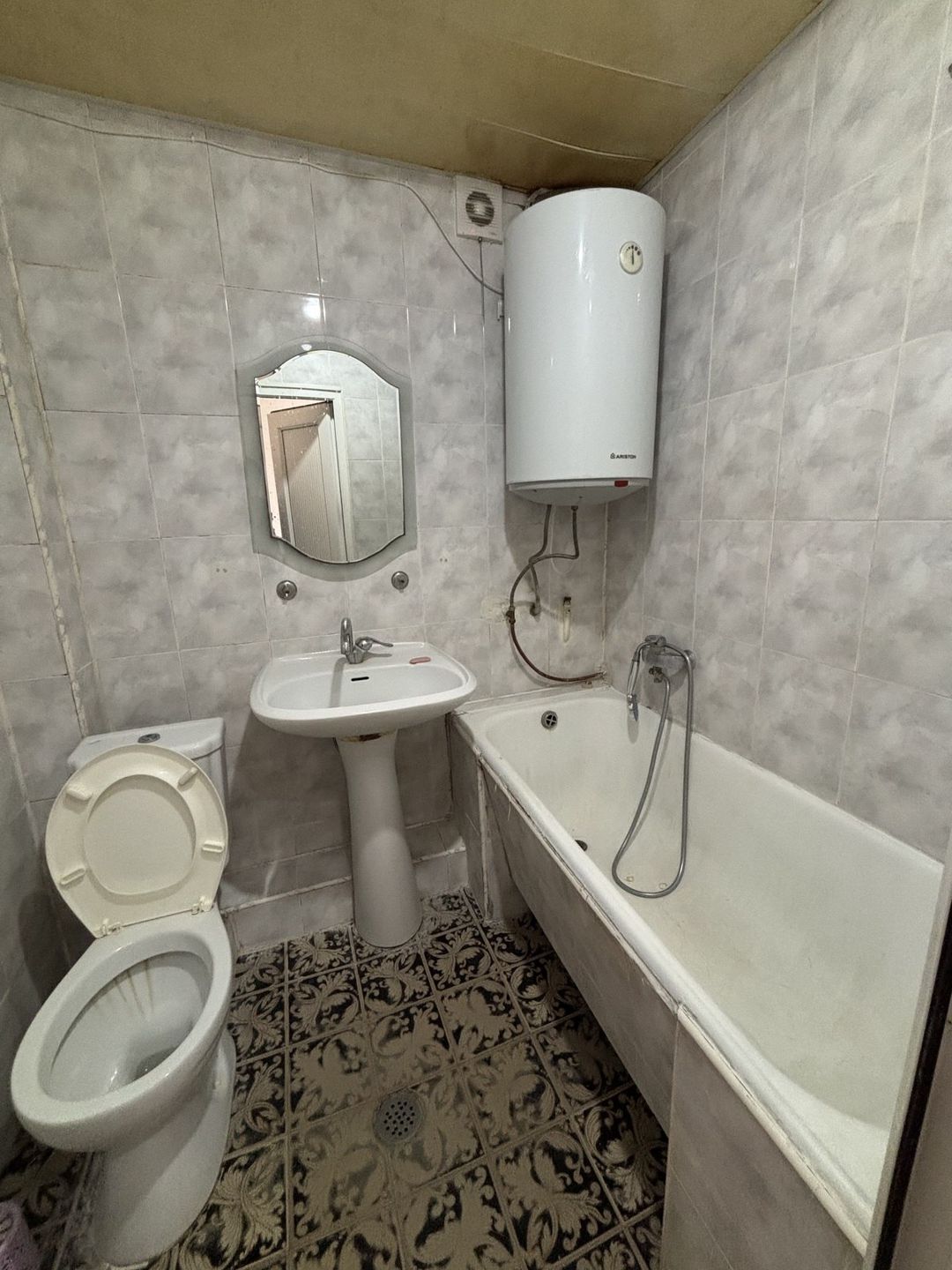Satılır 1 otaqlı köhnə tikili 30 m² — Mənzil, Bakı (10)