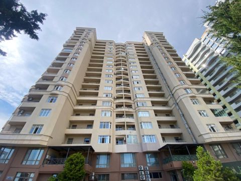 Satılır 4 otaqlı yeni tikili 168 m² — Bakı