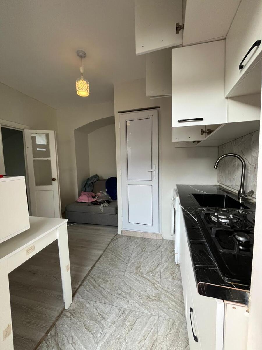 Satılır 2 otaqlı köhnə tikili 30 m² — Mənzil, Bakı (5)