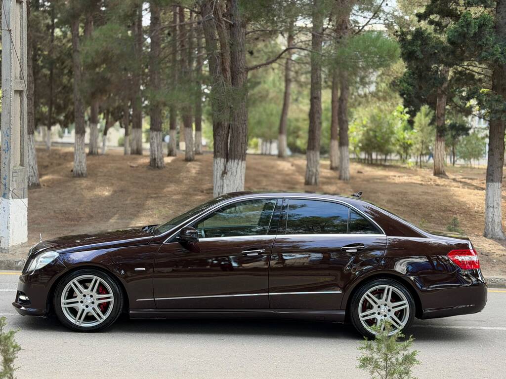 Mercedes E 250, 1.8 L, 2011 il, 237 000 km — Avtomobillər, Bakı (12)