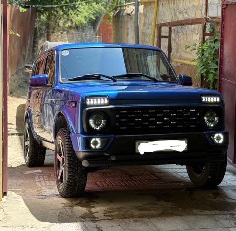 Lada (VAZ) Niva, 1.7 L, 2017 il, 178 000 km — Ordubad