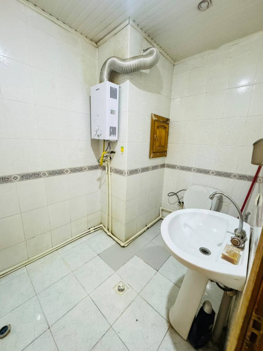 Satılır 2 otaqlı köhnə tikili 44 m² — Mənzil, Bakı (6)
