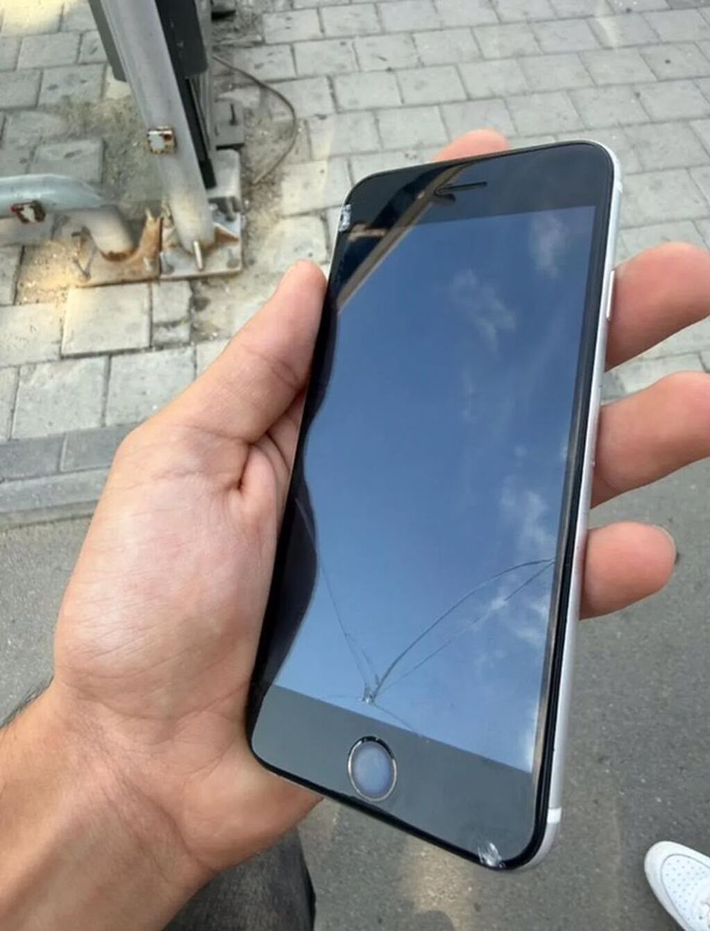 IPhone SE 2020, 64 GB, Ağ, Barmaq izi — Apple iPhone, Pirəkəşkül (3)