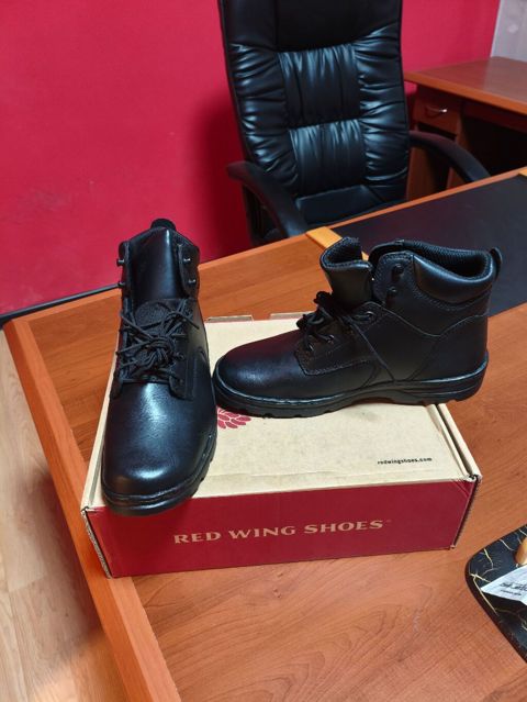 Amerika istehsalı Red Wing Fehle çekmeleri — Bakı