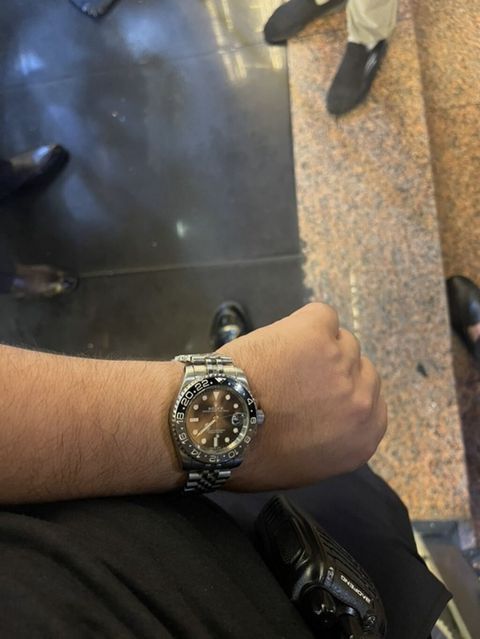 Rolex GMT‑Master II, paslanmayan poladdan korpus və Jubilee tipli — Bakı