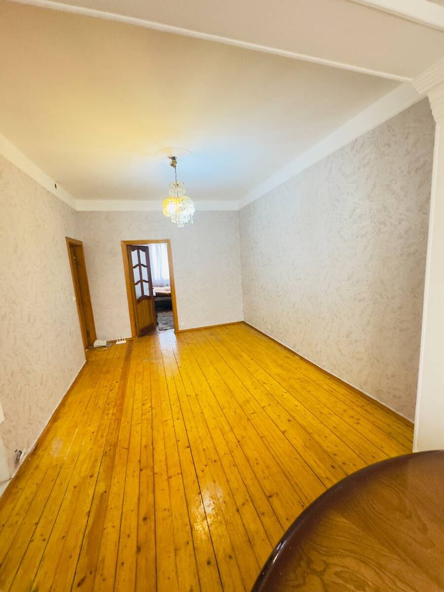 Satılır 2 otaqlı köhnə tikili 44 m² — Mənzil, Bakı (2)
