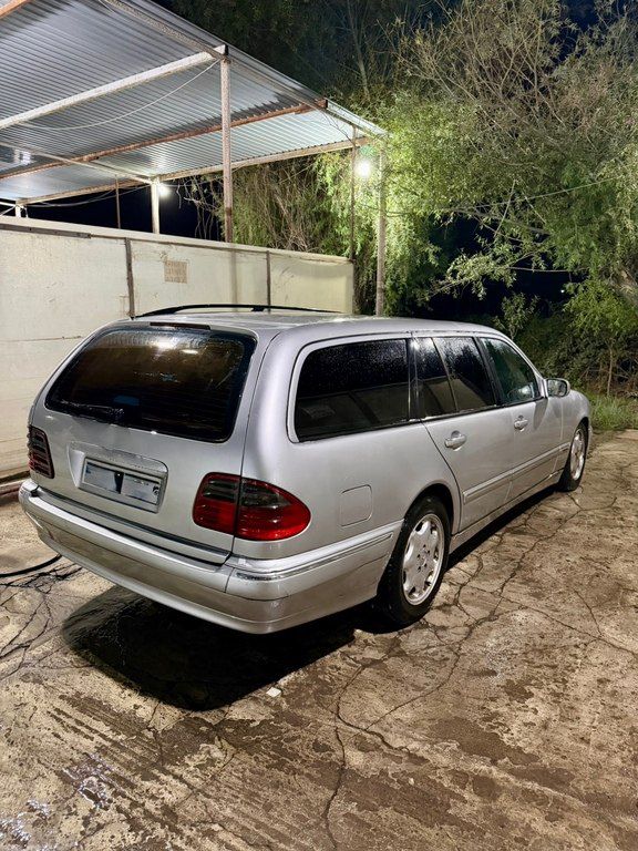 Mercedes E 220, 2.2 L, 2000 il, 888 000 km — Avtomobillər, Bərdə (6)