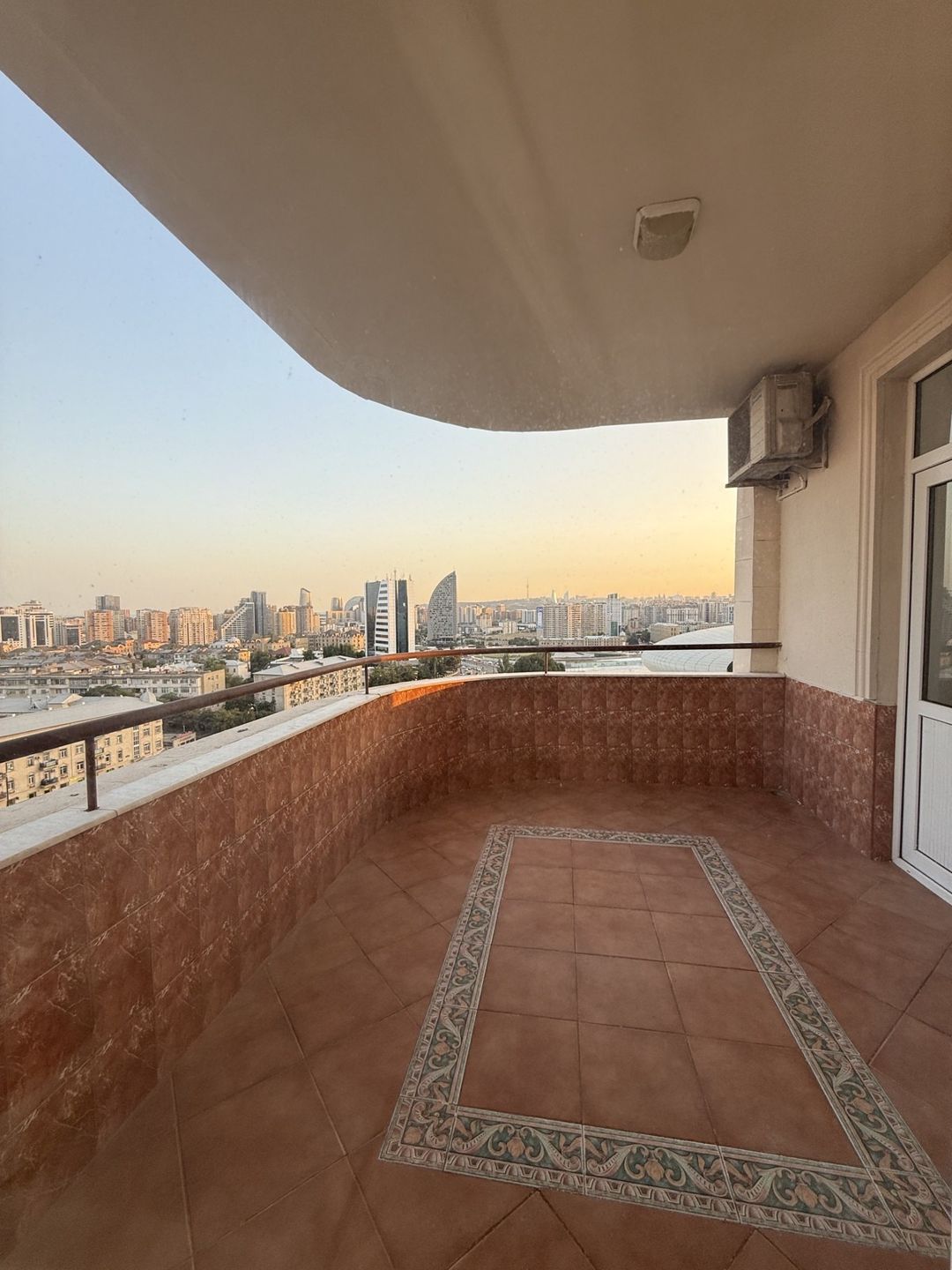 Satılır 4 otaqlı yeni tikili 176 m² — Mənzil, Bakı (3)