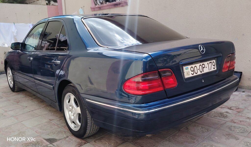 Mercedes E 200, 2.0 L, 2000 il, 396 000 km 90-OP-179 — Avtomobillər, Bakı (2)