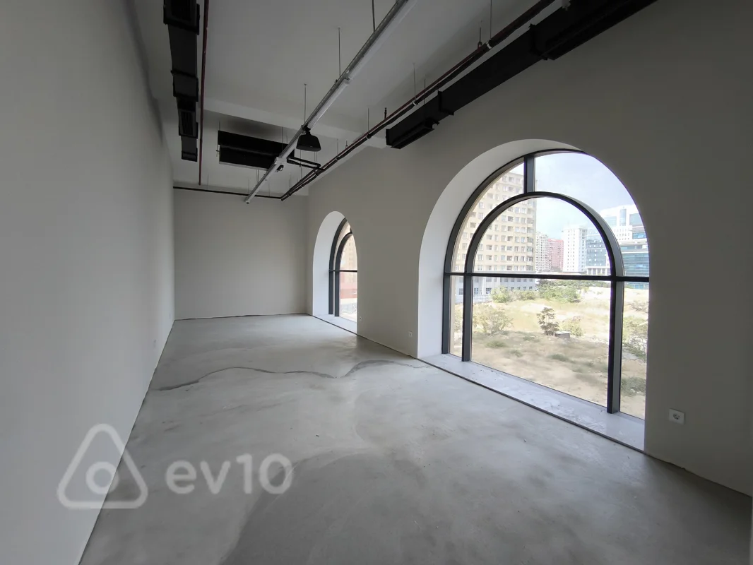 Obyekt, 172 m², Xəqani Rüstəmov küçəsi — kirayə — Əmlak, Bakı (12)