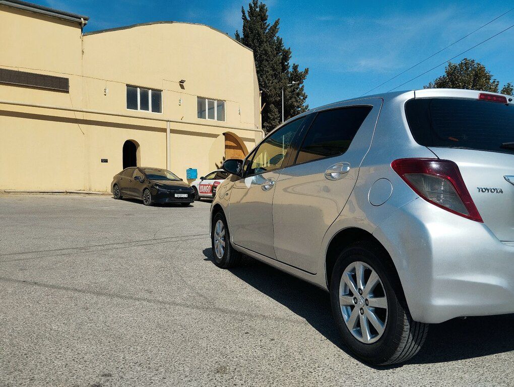 Toyota Yaris, 1.3 L, 2012 il, 405 000 km — Avtomobillər, Bakı (6)