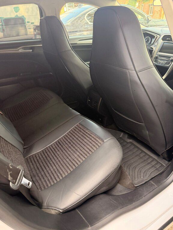 Ford Fusion (North America), 2.0 L, 7.6 kWh, 2017 il, 176 000 km 77-UX-067 — Avtomobillər, Gəncə (9)