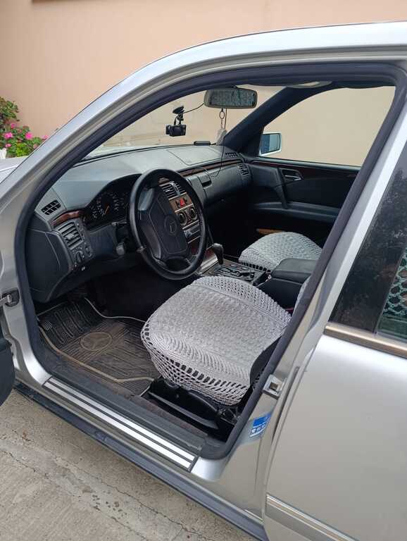 Mercedes E 230, 2.3 L, 1997 il, 342 588 km 36-BE-317 — Avtomobillər, Qəbələ (8)