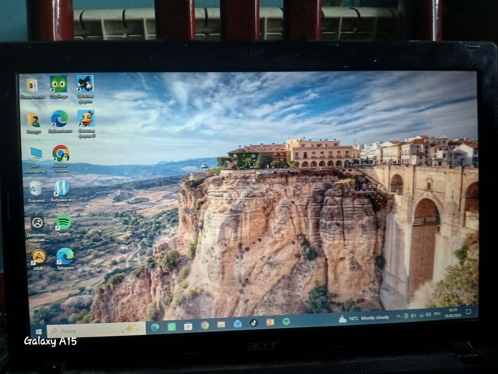 Acer noutbuk – 15.6" ekranlı, tam ölçülü klaviatura (ru/ing layout) və — Acer, Quba (10)