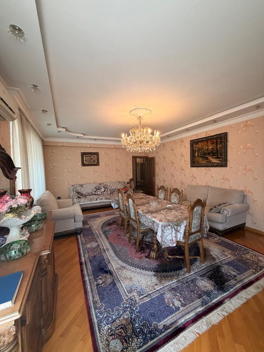 Satılır 4 otaqlı yeni tikili 168 m² — Mənzil, Bakı (2)