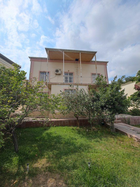 Satılır 6 otaqlı həyət evi/bağ evi 270 m² — Ev, villa, Bakı