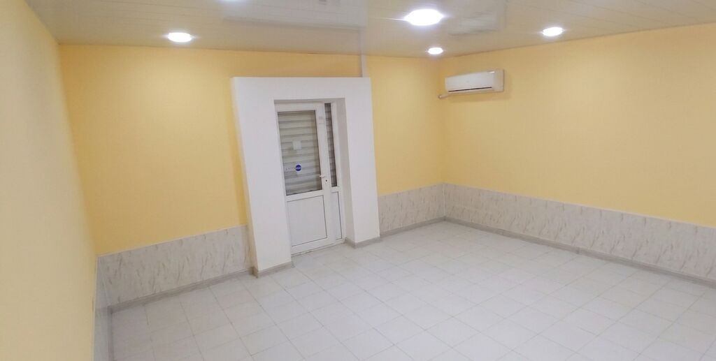 Icarəyə təqdim olunan işıqlandırılmış kommersiya sahəsi - Təkotaqlı — Əmlak, Bakı (2)