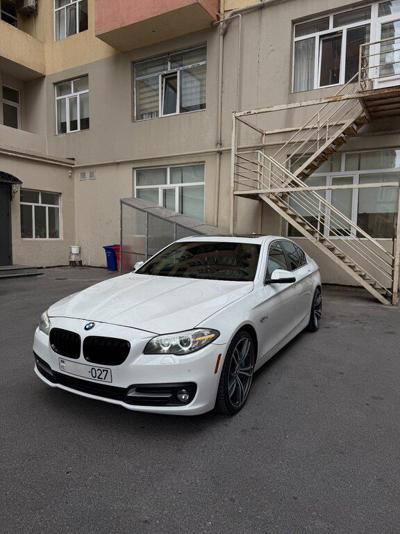 BMW 528, 2.0 L, 2015 il, 152 000 km — Avtomobillər, Bakı