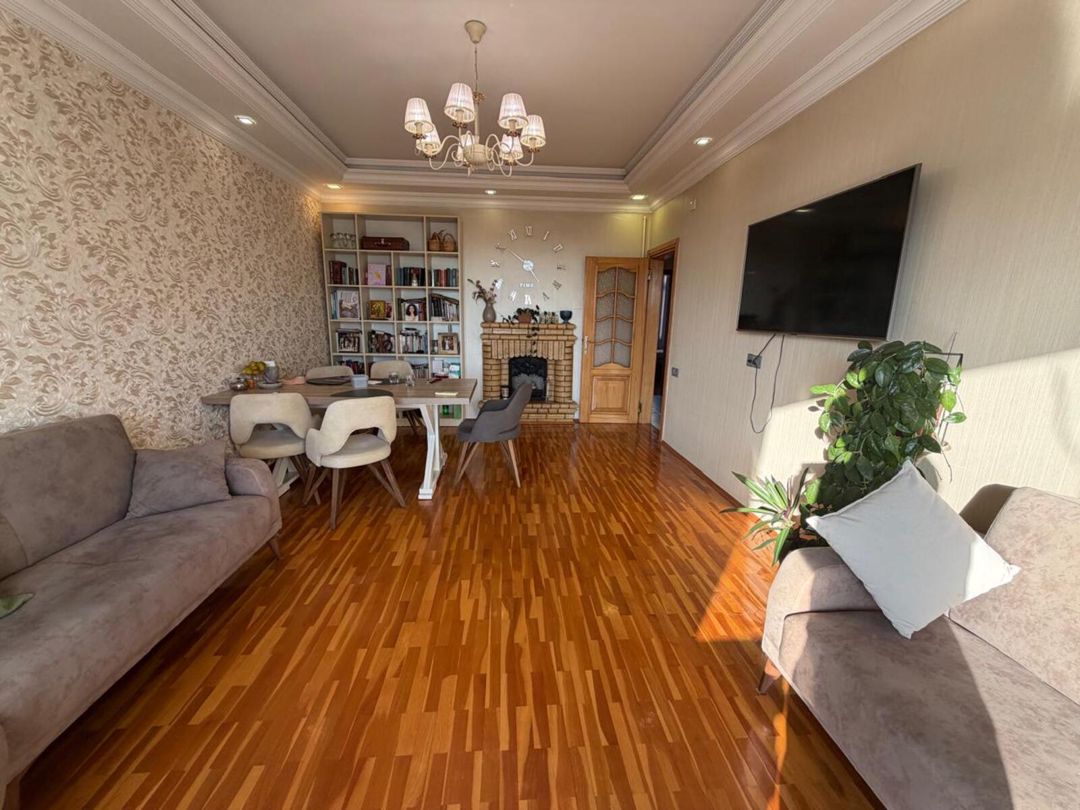 Satılır 3 otaqlı köhnə tikili 85 m² — Mənzil, Bakı (2)
