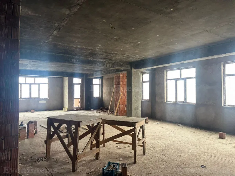 Satılır 3 otaqlı Mənzil Yeni tikili 125 m² Bakı, Nizami r., Neftçilər m — Mənzil, Bakı (7)