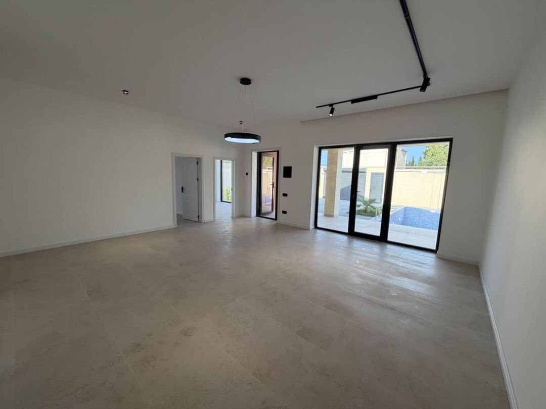 Satılır 4 otaqlı həyət evi/bağ evi 150 m² — Ev, villa, Bakı (6)