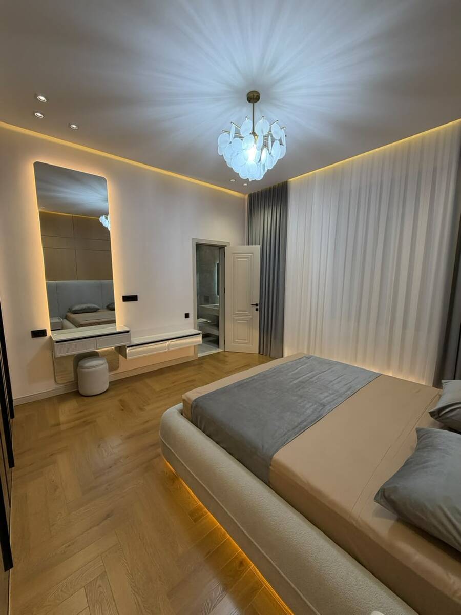 Satılır 5 otaqlı həyət evi/bağ evi 200 m² — Ev, villa, Bakı (9)