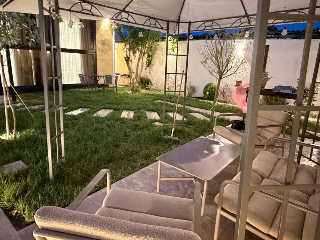 Satılır 4 otaqlı həyət evi/bağ evi 200 m² — Ev, villa, Bakı (7)