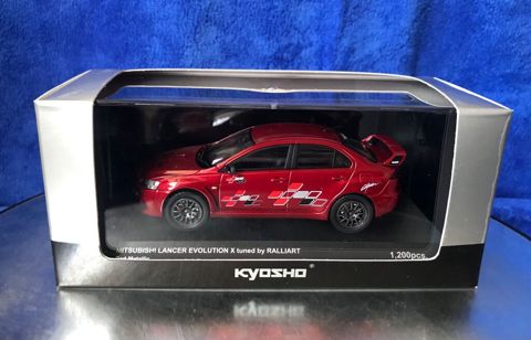 Mitsubishi, 2005 il, 1:43, Dəmir, Ödənişli çatdırılma — Bakı