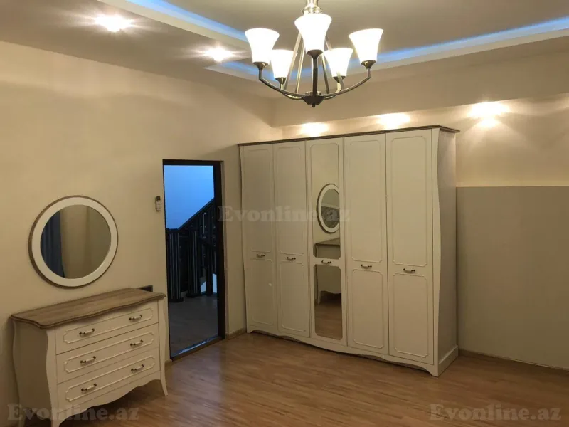 Kirayə verilir 6 otaqlı Həyət evi 350 m² Bakı, Səbail r., Badamdar — Ev, villa, Bakı (8)