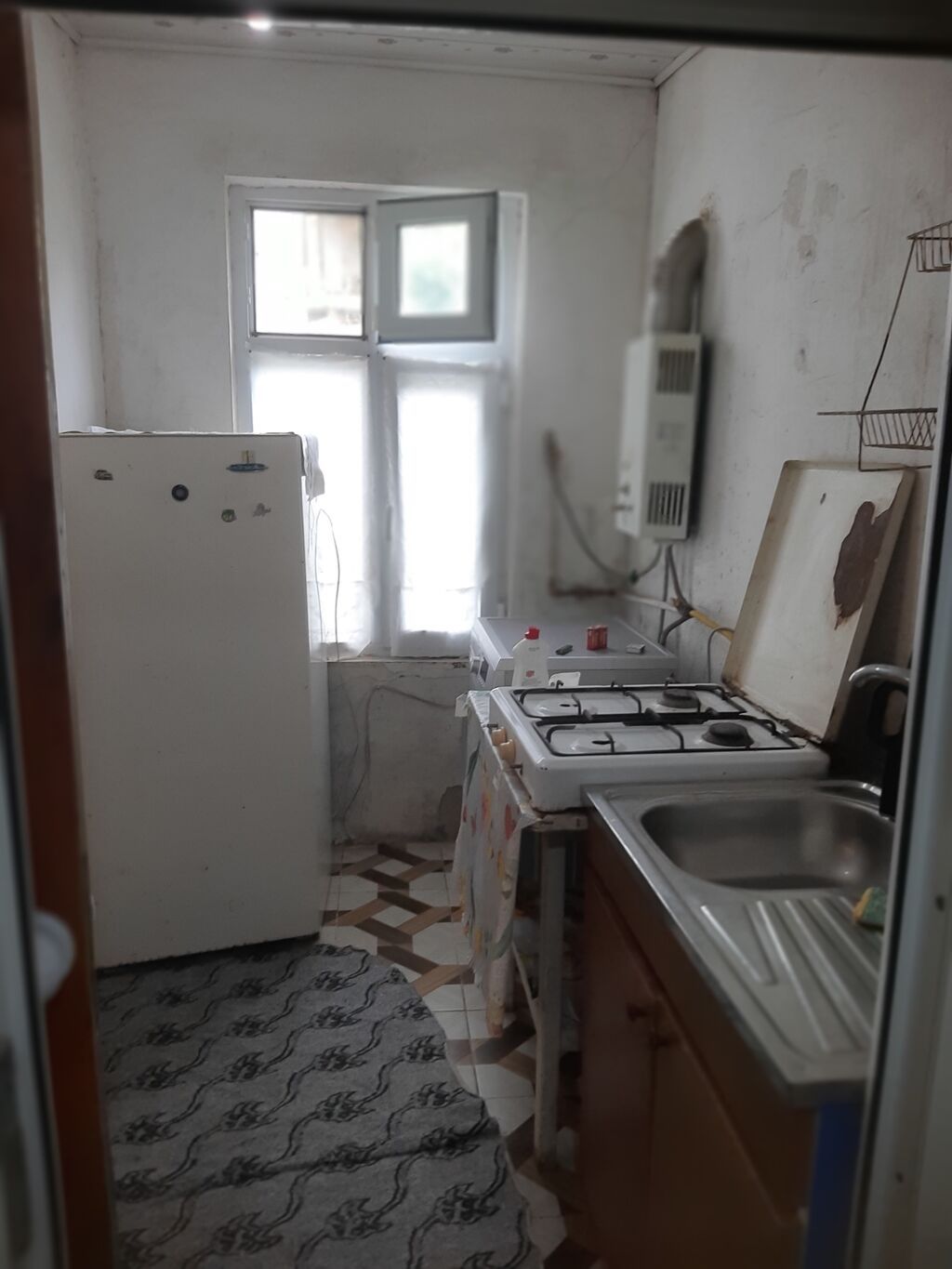 Masazırda 2 otaqlı kiraye ev var eşyalı orta temirli konbi sistemi var — Mənzil, Masazır (6)