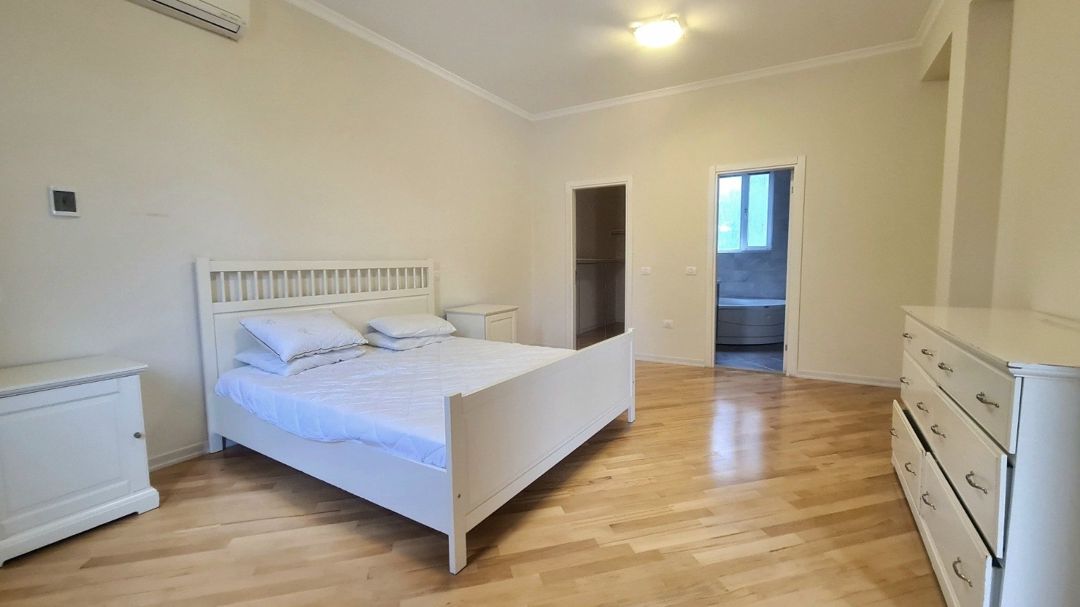 İcarəyə verilir 6 otaqlı həyət evi/bağ evi 280 m² — Ev, villa, Bakı (8)