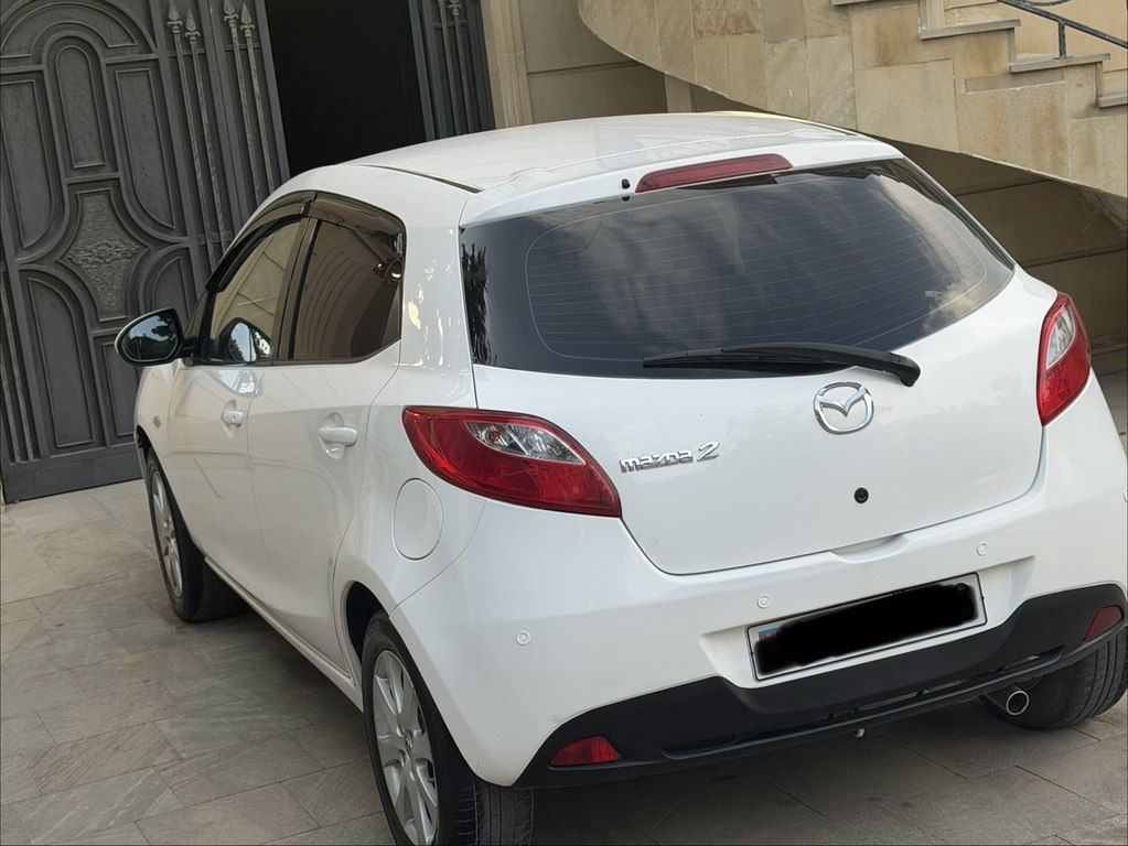 Mazda 2, 1.5 L, 2011 il, 210 000 km — Avtomobillər, Bakı (3)