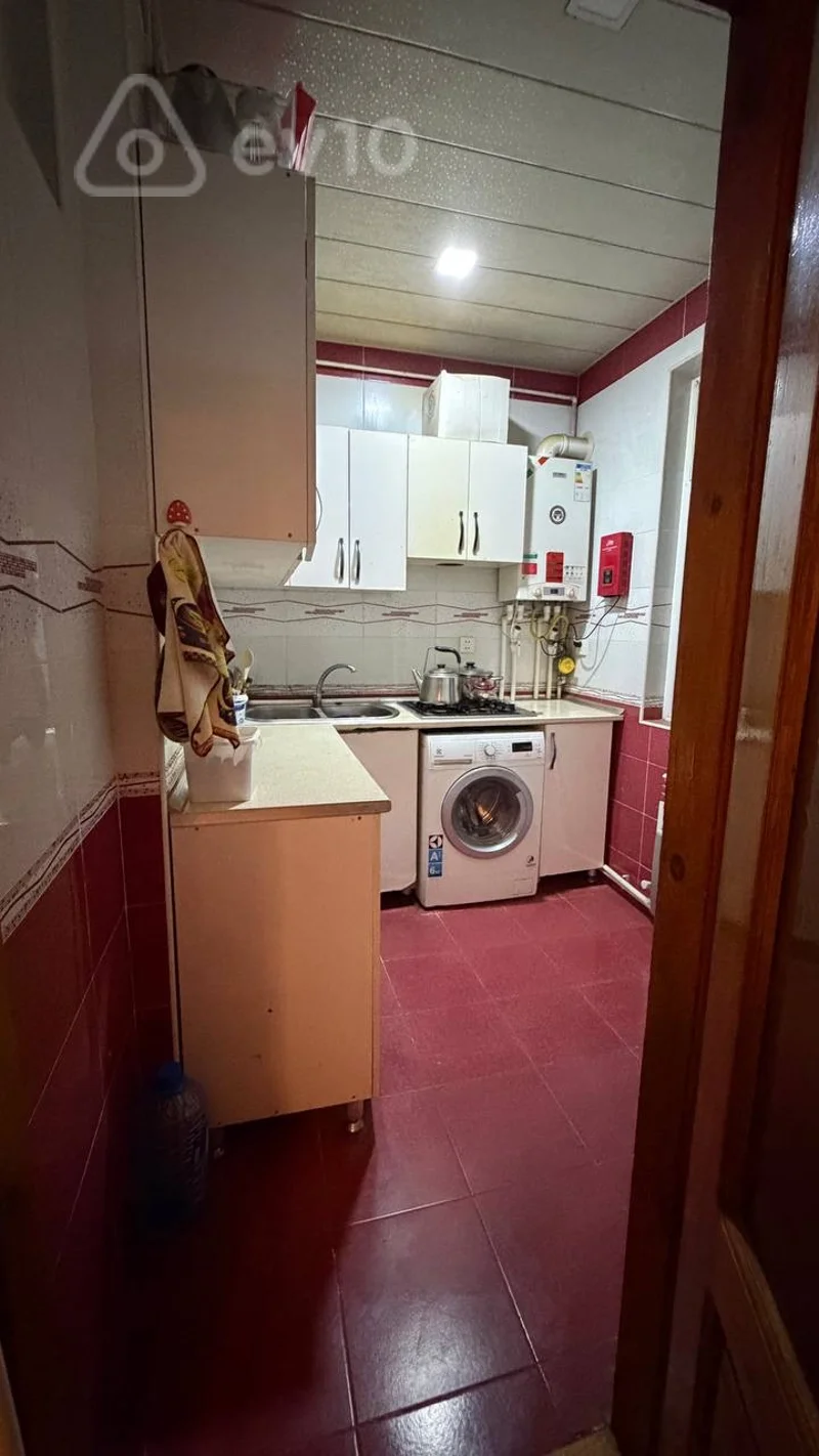 2 otaqlı mənzil, 50 m², Memar Əcəmi, Hüseynbala Əliyev küçəsi 12. — kirayə — Mənzil, Bakı (10)