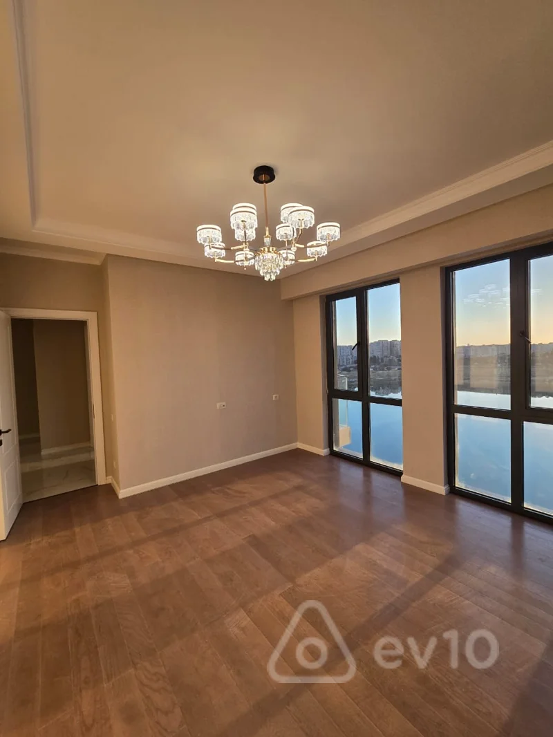 3 otaqlı mənzil, 85 m², Müstıqillik küç — Mənzil, Bakı (4)