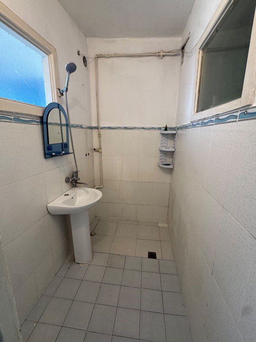 İcarəyə verilir 3 otaqlı köhnə tikili 80 m² — Mənzil, Bakı (5)