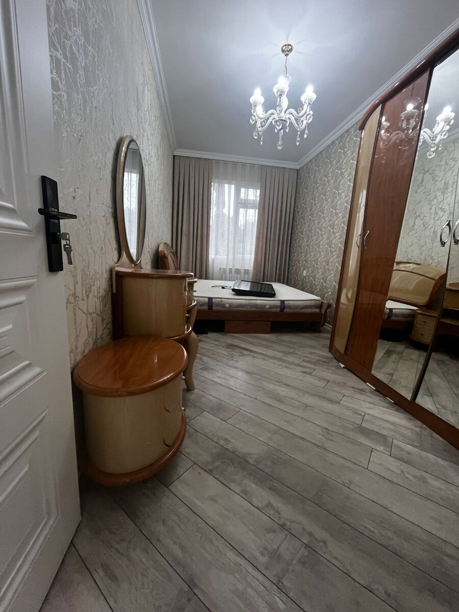 Satılır 2 otaqlı köhnə tikili 55 m² — Mənzil, Bakı (5)